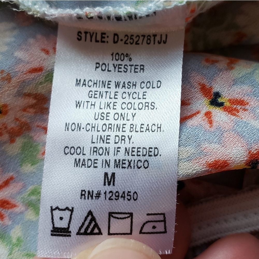 Light Blue Floral Smocked-Hem Cami Top - Picture 5 of 8